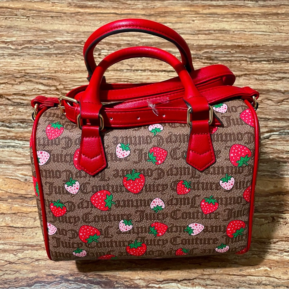Juicy Couture - Picture 10 of 11